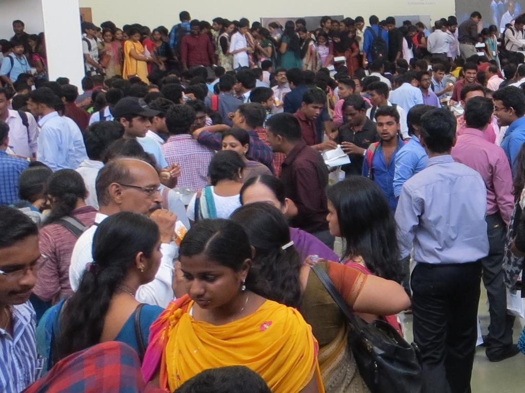 Crowds turn up