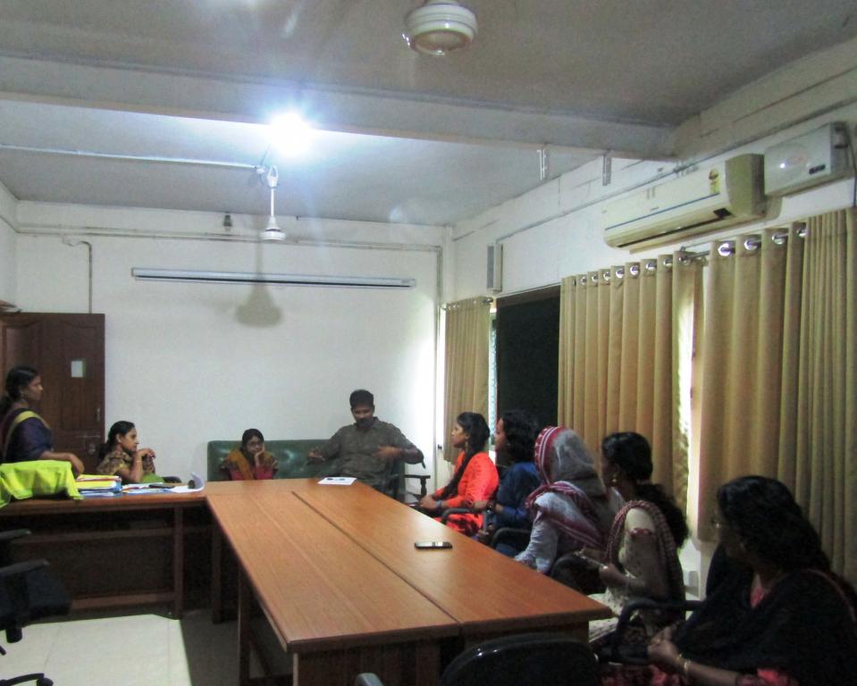 Discussion on energy saving practices to be followed everyday.